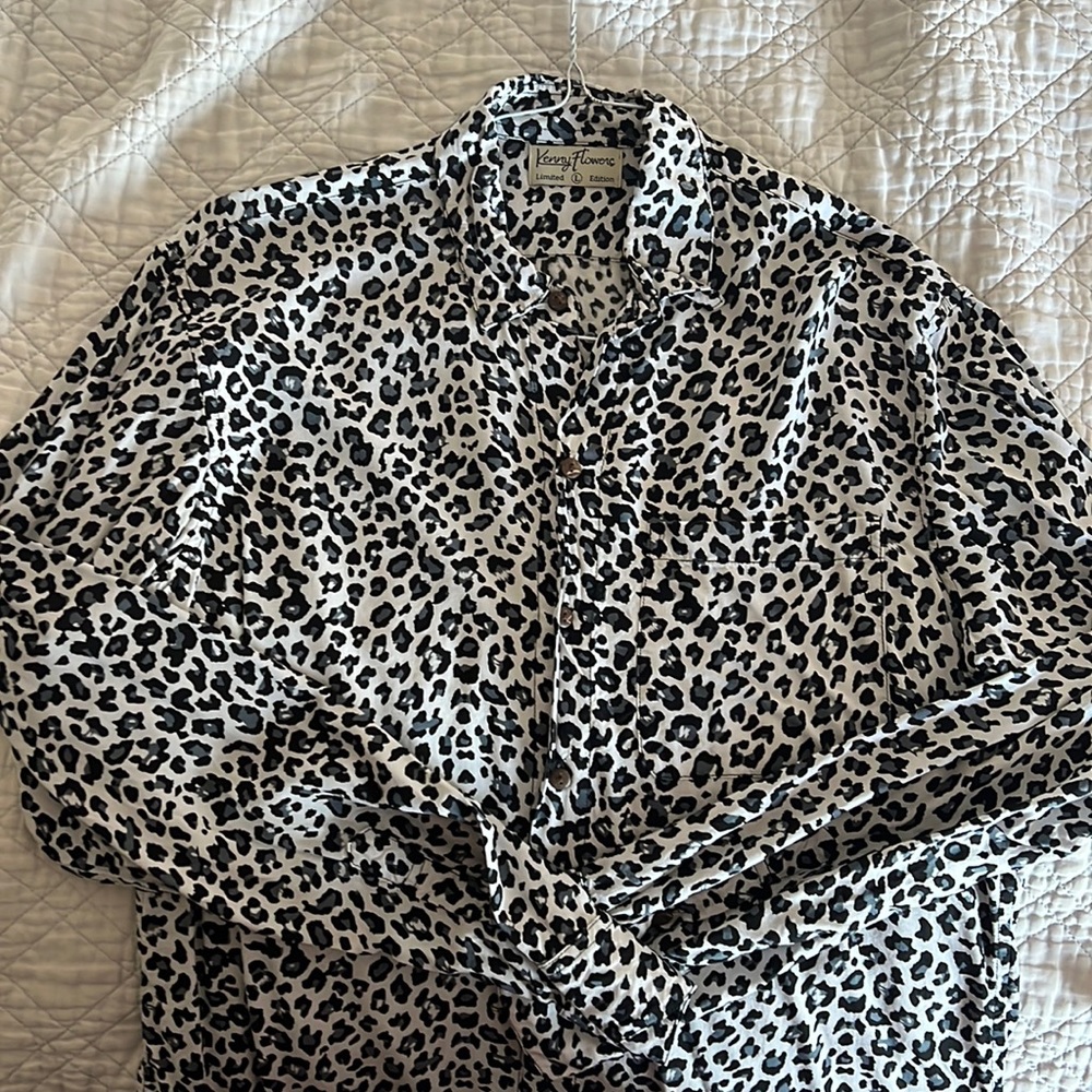 Kenny Flowers - Winter Purradise Long Sleeve Men’s L